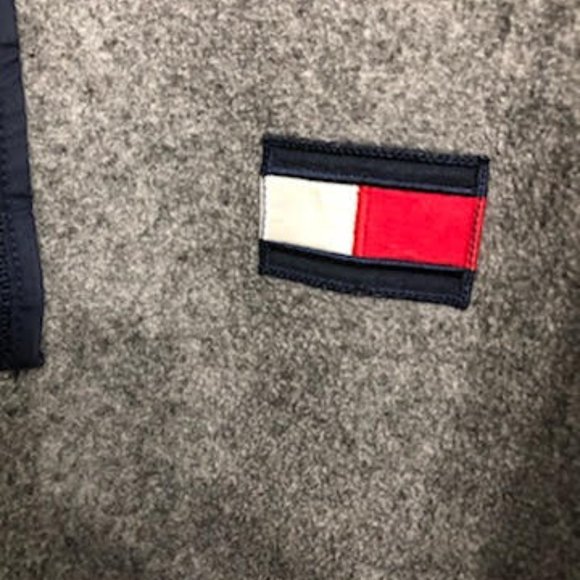 MENS ICONIC RARE TOMMY HILFIGER HALF ZIP FLEECE SWEATER - Picture 2 of 8